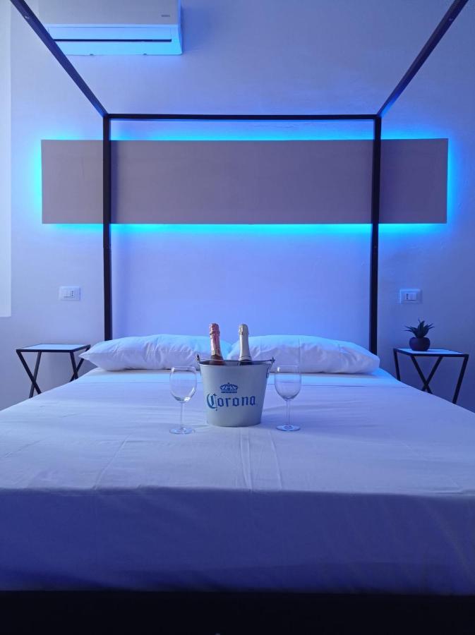 Relais Torre Gloria Bed & Breakfast Naples Luaran gambar